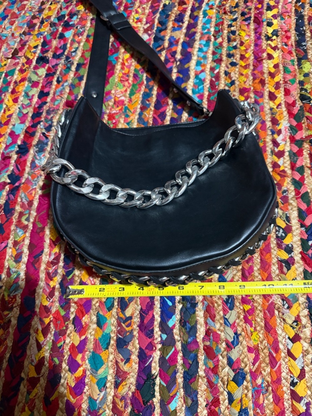 Black Leather Crossbody Bag with Silver Chain Accent - Picture 4 of 8